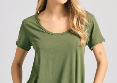 Γυναικείο t-shirt με στρογγυλή λαιμόκοψη - The essentials - FUNKY BUDDHA - 