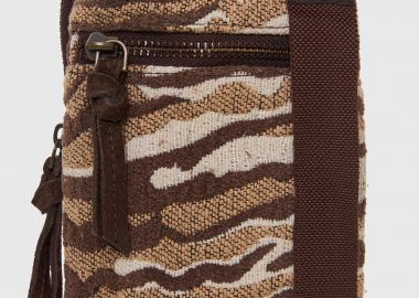 Γυναικείο τσαντάκι κινητού με animal print - FUNKY BUDDHA - 