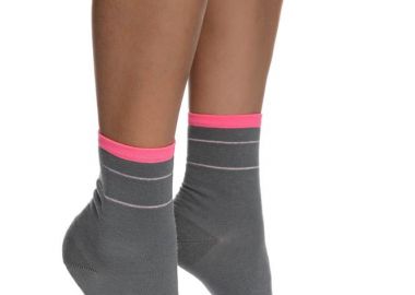 ΓΥΝΑΙΚΕΙΑ ΒΑΜΒΑΚΕΡΗ ΚΑΛΤΣΑ ΜΕ ΣΧΕΔΙΟ ΛΕΠΤΗ ΡΙΓΑ LUREX 3132-3 ΓΚΡΙ - INIZIO - 