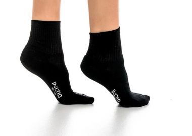 ΓΥΝΑΙΚΕΙΑ ΗΜΙΚΟΝΤΗ ΜΟΝΟΧΡΩΜΗ ΚΑΛΤΣΑ ΜΙΣΗ ΠΕΤΣΕΤΑ 3903 ΜΑΥΡΟ - INIZIO - 