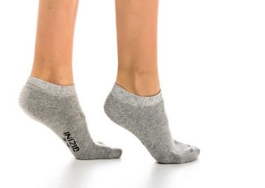 ΓΥΝΑΙΚΕΙΑ ΚΟΦΤΗ ΜΟΝΟΧΡΩΜΗ ΚΑΛΤΣΑ ΠΕΤΣΕΤΕ 3816 ΓΚΡΙ - INIZIO - 