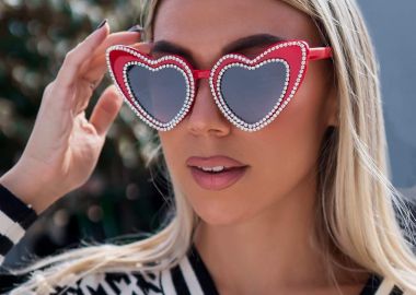 HEARTY RED STRASS SUNNIES - sense-shop - 
