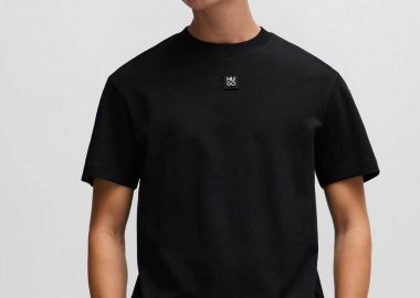 Hugo Boss ανδρικό βαμβακερό T-shirt μονόχρωμο με ανάγλυφο logo patch 