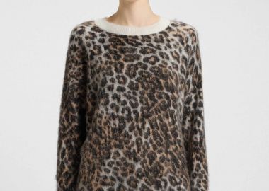 Hugo Boss γυναικεία πλεκτή μπλούζα με animal print Loose Fit 