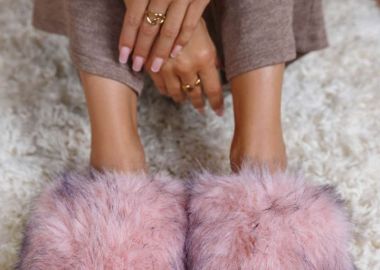 Ideal shoes Παντόφλες από συνθετική γούνα - 5280 - Blush Pink Fur - Ideal shoes - 