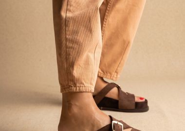 IRIS Flatform Σανδάλια με Αγκράφα - RYNA - Καφέ Σουέτ - IRIS - 