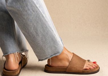IRIS Toe Ring Flatform Σανδάλια - KYA - Taupe Σουέτ - IRIS - 