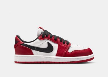 Jordan 1 Retro Low OG Παιδικά Παπούτσια (9000234839_86530) - JORDAN - 