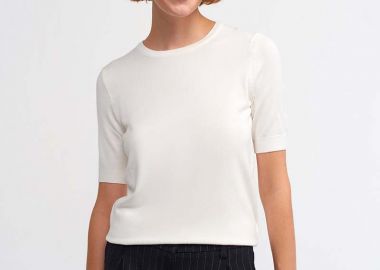 JULIA γυναικεία πλεκτή μπλούζα κοντομανικη με στρόγγυλη λαιμόκοψη λευκό - SOU - 