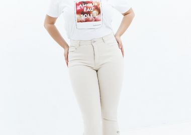 Κάπρι jean με κουμπιά στο τελείωμα σε μπεζ χρώμα -  - 