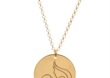 Κολιέ από επιχρυσωμένο ασήμι με την μαμά και το παιδί στην αγκαλία της -  - 