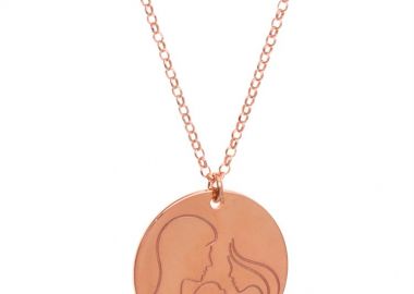 Κολιέ από ρόζ επιχρυσωμένο ασήμι με την μαμά τον μπαμπά και το παιδί στην αγκαλία τους -  - 