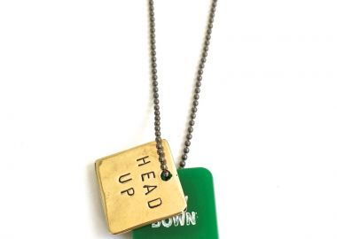 Κρεμαστό 'Jaw Down Head Up' -  - 