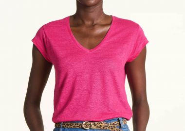 La Fée Maraboutée γυναικείο λινό T-shirt με V Straight Cut - FA-TS-DAVIA Φούξια - LA FEE MARABOUTEE - 