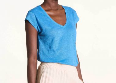 La Fée Maraboutée γυναικείο λινό T-shirt με V Straight Cut - FA-TS-DAVIA Γαλάζιο - LA FEE MARABOUTEE - 