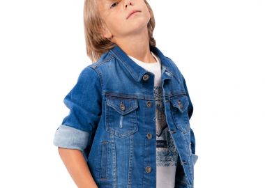 Λεπτό τζην μπουφάν με καταστροφές για αγόρι - ΜΠΛΕ ΤΖΗΝ 13-224005-1 - energiers - 