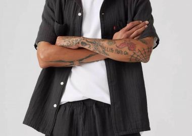 Levi's® ανδρικό πουκάμισο μονόχρωμο Standard Fit - A84570014 Μαύρο - LEVI'S - 