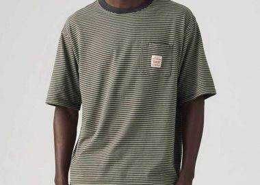 Levi's® ανδρικό T-shirt με ριγέ σχέδιο τσέπη με logo patch Loose Fit 