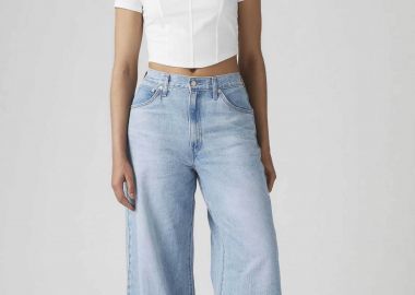 Levi's® γυναικείο ψηλόμεσο τζιν παντελόνι πεντάτσεπο Straight Wide Fit 