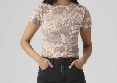 Levi's® γυναικείο T-shirt Slim Fit 