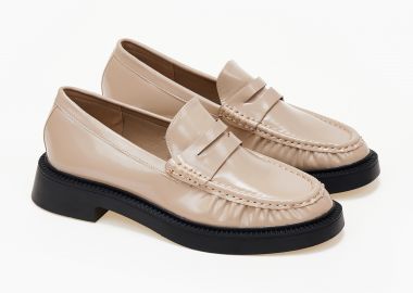 Loafers basic με εξώραφα - Μπεζ - Issue - 