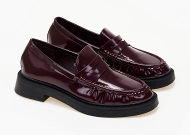 Loafers basic με εξώραφα - Μπορντώ - Issue - 