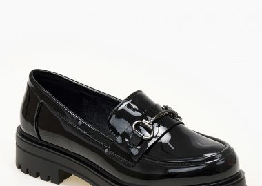 Loafers με διακοσμητική αγκράφα - Μαύρο - Issue - 