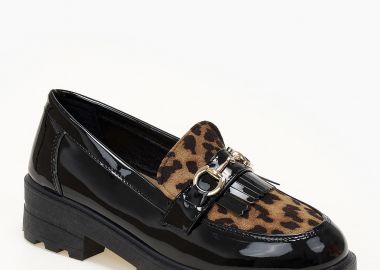 Loafers με μεταλλική λεπτομέρεια και κρόσια - Λεοπάρ - Issue - 