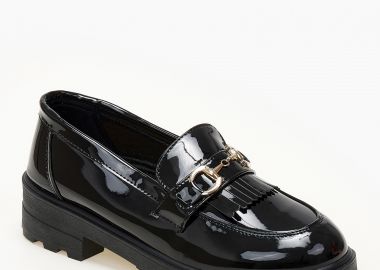 Loafers με μεταλλική λεπτομέρεια και κρόσια - Μαύρο - Issue - 