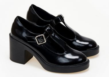 Loafers με τακούνι και μπαρέτα - Μαύρο - Issue - 