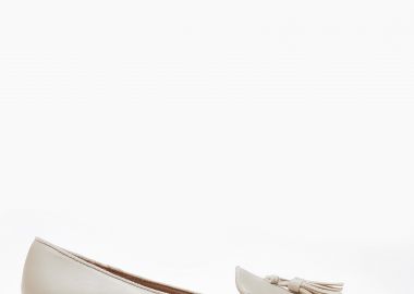 Loafers μυτερά με κρόσια - Μπεζ - Issue - 