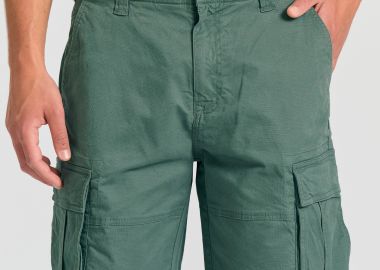 Loose fit cargo βερμούδα σε ζακάρ ύφανση - FUNKY BUDDHA - 