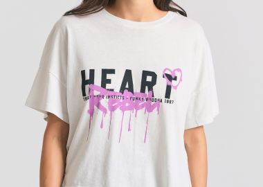 Loose fit γυναικείο t-shirt με text artwork τύπωμα - FUNKY BUDDHA - 