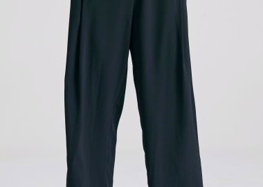 Loose fit παντελόνι με πιέτες στη μέση - FUNKY BUDDHA - 