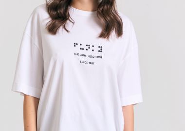 Loose fit t-shirt με ανάγλυφο τύπωμα στην πλάτη - FUNKY BUDDHA - 