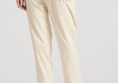 Lyocell blend παντελόνι με ζώνη στη μέση - FUNKY BUDDHA - 