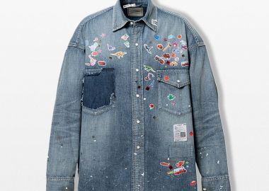 MAISON MIHARA YASUHIRO Ανδρικό Μπλε Kids Sticker Printed Denim Shirt - MAISON MIHARA YASUHIRO - 