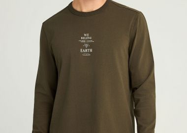 Μακρυμάνικο T-shirt με τύπωμα στο στήθος - FUNKY BUDDHA - 