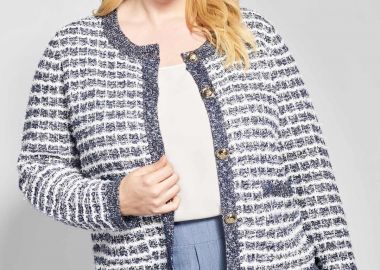 Μαλακή μπλουκλέ πλεκτή ζακέτα τύπου chanel με λούρεξ -  - 