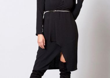 ΜΑΥΡΟ ΚΡΟΥΑΖΕ ΦΟΡΕΜΑ ΜΕ ΠΙΕΤΕΣ - Anna Raxevsky - 