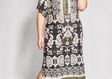 Midi Boho Φόρεμα με Ethnic Εμπριμέ με δέσιμο. -  - 