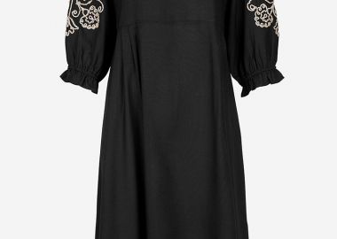 Midi φόρεμα με κέντημα στα μανίκια σε μαύρο χρώμα -  - 