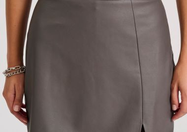 Mini φούστα από οικολογικό δέρμα (PU) - FUNKY BUDDHA - 