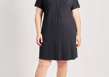 Μίντι φόρεμα βισκόζη σε άνετη γραμμή -  - 