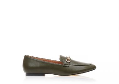 Μοκασίνια λαδί δερματίνη με φάσα και μεταλλική αγκράφα ΛΑΔΙ - Tsoukalas - 