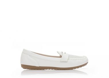 Μοκασίνια λευκά δερματίνη με διάτρητο σχέδιο ΛΕΥΚΟ - Tsoukalas - 