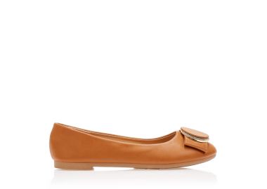 Μπαλαρίνες κάμελ δερματίνη με στρογγυλή αγκράφα και στρας ΚΑΜΕΛ - Tsoukalas - 