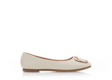 Μπαλαρίνες μπεζ δερματίνη με αγκράφα και στρας ΜΠΕΖ - Tsoukalas - 