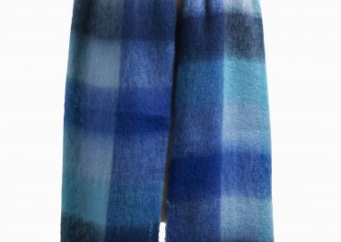 ΜΠΛΕ ΚΑΣΚΟΛ ΜΕ ΚΡΟΣΙΑ - Anna Raxevsky - 