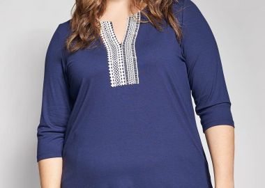 Μπλούζα βισκόζ με τρέσα στο V -  - 